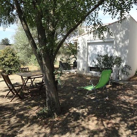 Gite L Abri Costier Villa Villeveyrac Buitenkant foto